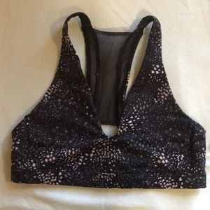 Victoria Secret sports bra